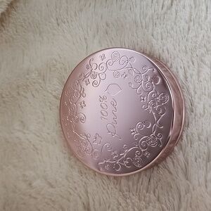 100% Pure Fruit Pigmented Gemmed Luminizer in Moonstone Glow